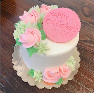 Reverie Bakeshop cake