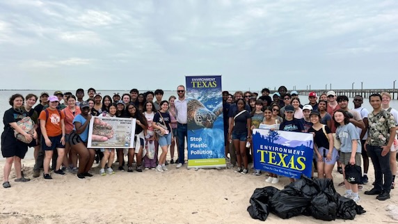 Environment Texas volunteers at Sylvan Beach in La Porte.