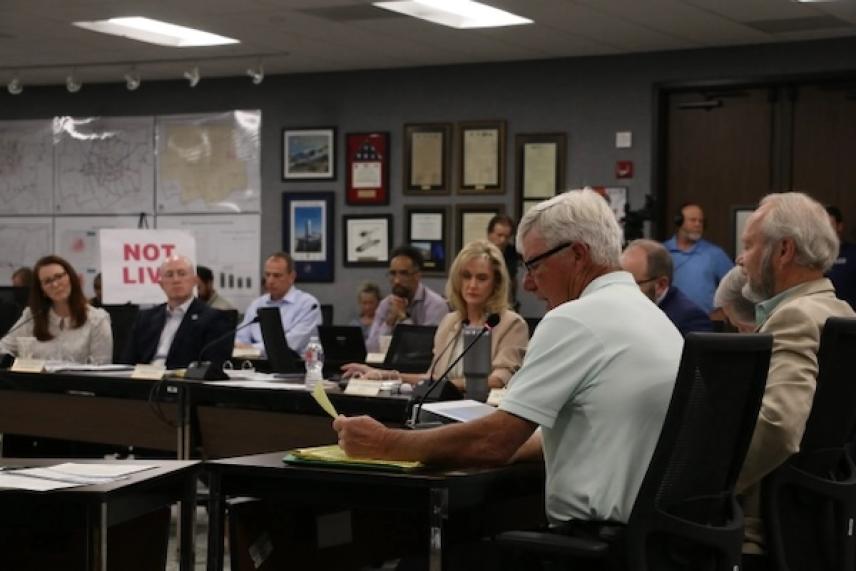 Jim Thompson, chairman of the Northeast Texas water planning group, spoke in opposition to the proposed Marvin Nichols reservoir Monday, Sept. 30, 2024. Photo by Nicole Lopez | Fort Worth Report.